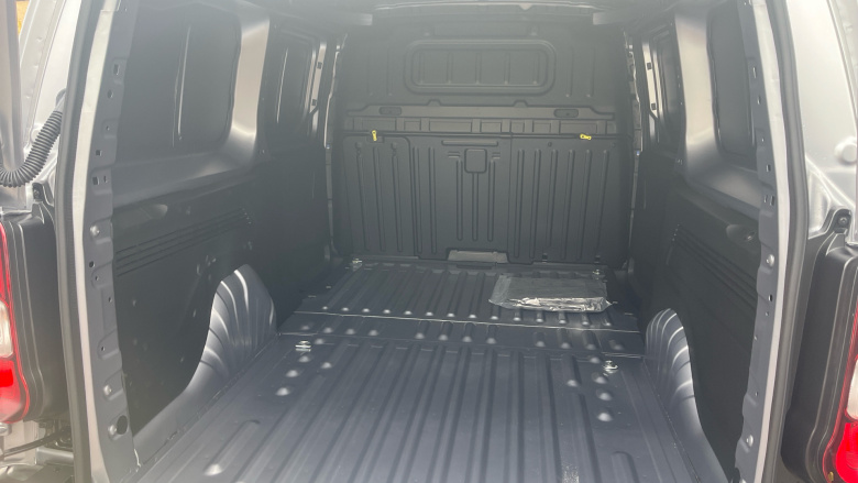 Peugeot Partner Long Diesel 1.5 BlueHDi 100 Professional Plus Van